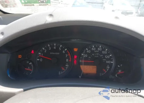 2011 Nissan Xterra S z USA, uszkodzony, nr VIN 5N1AN0NU7BC519657